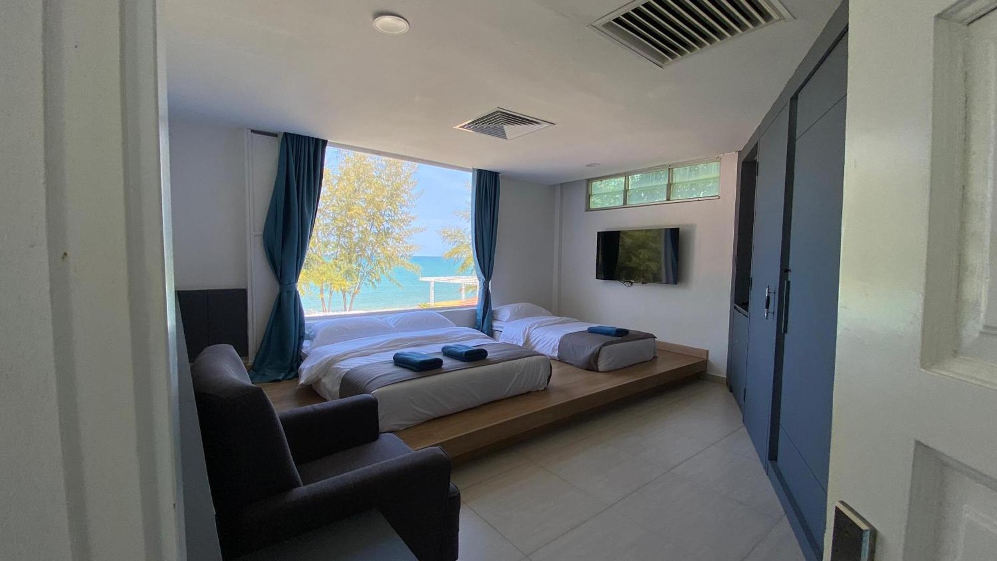 Bidong View Hotel 4*