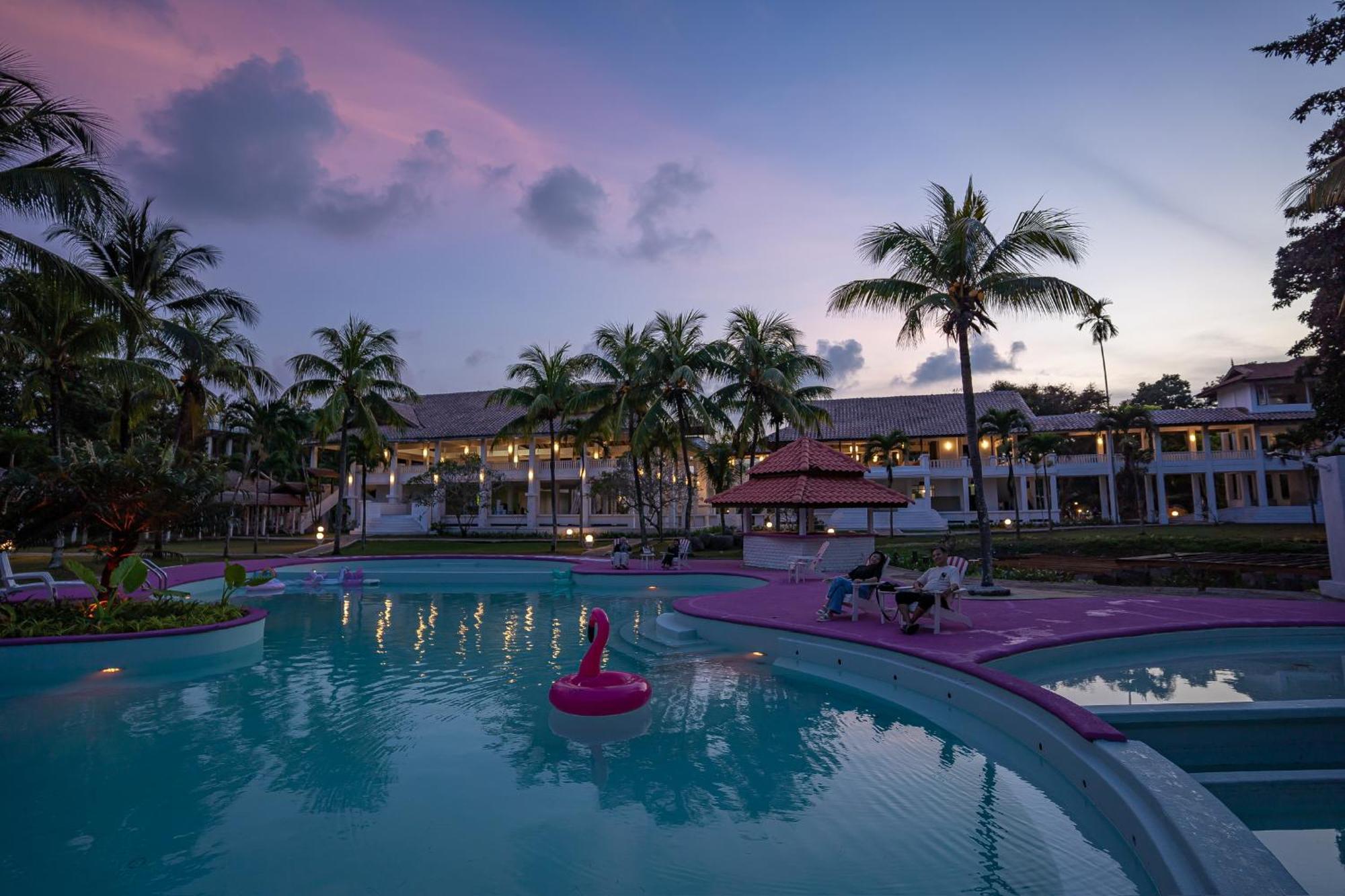Bidong View Hotel