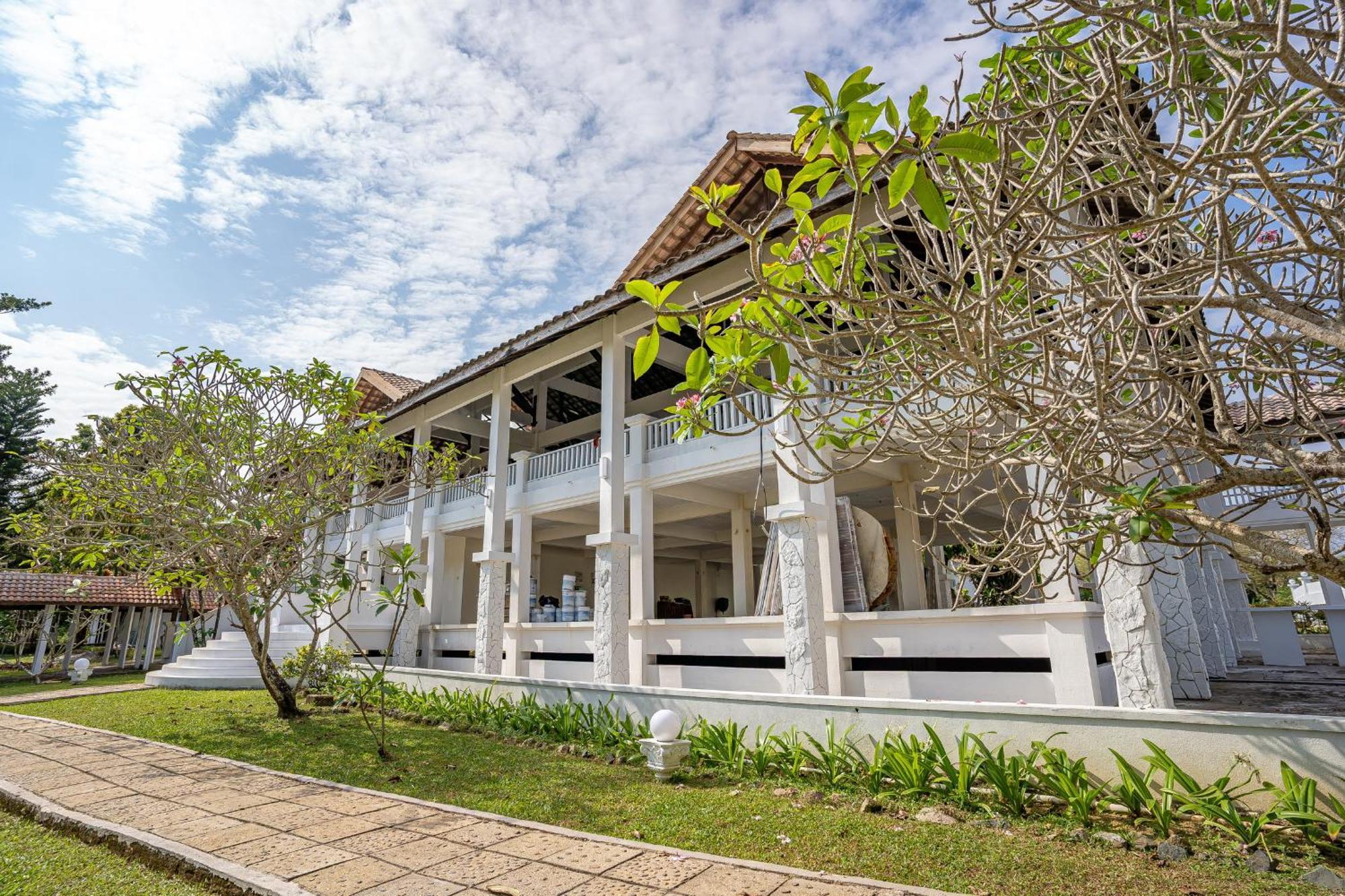 Hotel Bidong View 4*