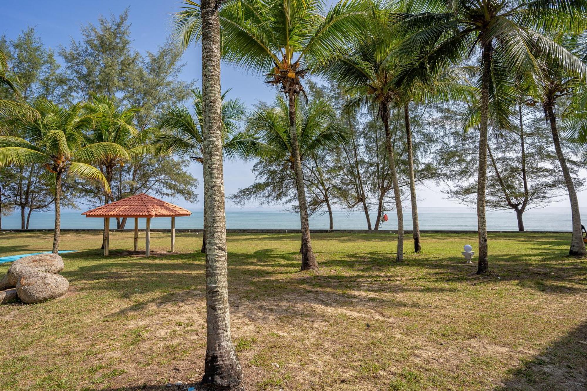Bidong View Hotel 4*