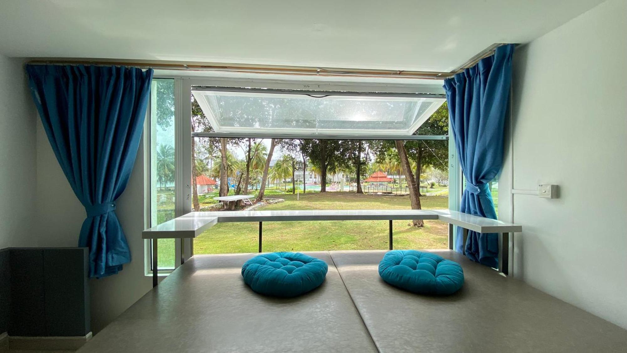 Bidong View